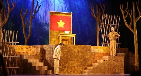 Nghệ sĩ sân khấu tưng bừng hoạt động chào mừng Đại hội Đảng