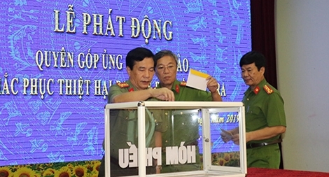 Công an Thanh Hóa phát động quyên góp ủng hộ đồng bào gặp thiên tai, lũ lụt