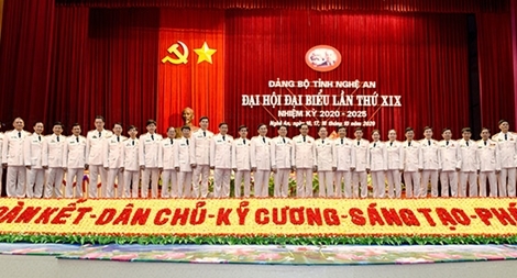 Bế mạc Đại hội Đảng bộ tỉnh Nghệ An nhiệm kỳ 2020-2025