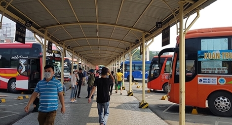 Doanh nghiệp vận tải “ngồi trên đống lửa”