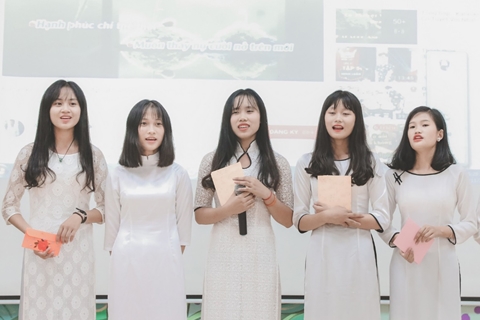 Cô học trò đặc biệt và ước mơ xây mái ấm cho trẻ em nghèo