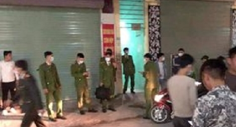 Thi thể nam nhân viên tiệm tóc bị cháy đen tại phòng trọ