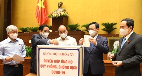 Quyên góp ủng hộ Quỹ vaccine phòng, chống COVID-19 tại kỳ họp Quốc hội