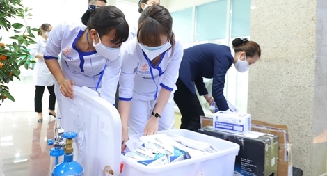 Việt Nam mua 30 triệu liều vaccine do AstraZeneca sản xuất của VNVC